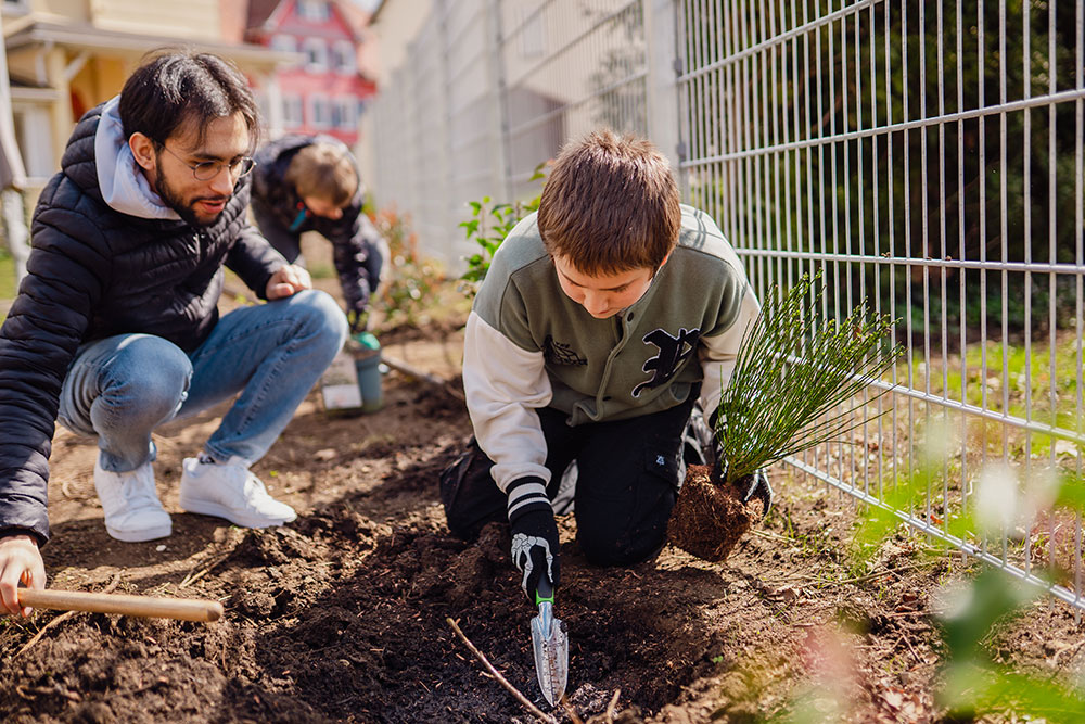 Mutpol Kinder werden in Tagesgruppe betreut