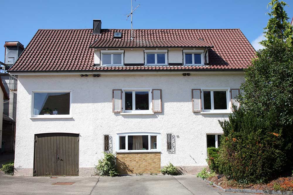 Mutpol Gebäude Blick von vorne